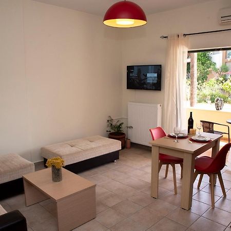 Plumi City Apartments Chania  Buitenkant foto