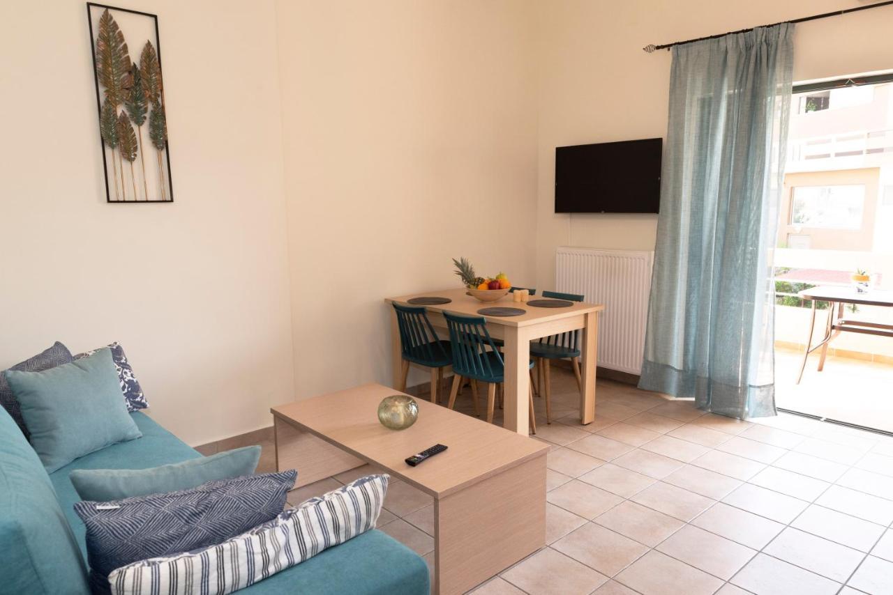 Plumi City Apartments Chania  Buitenkant foto