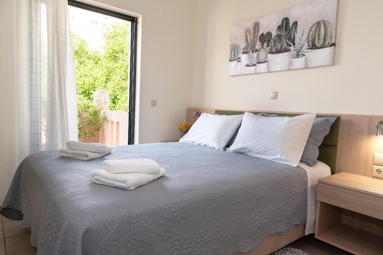Plumi City Apartments Chania  Buitenkant foto