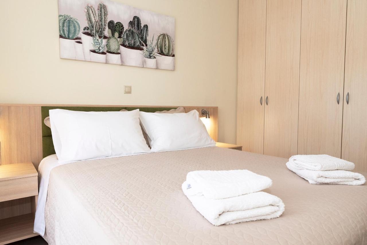 Plumi City Apartments Chania  Buitenkant foto