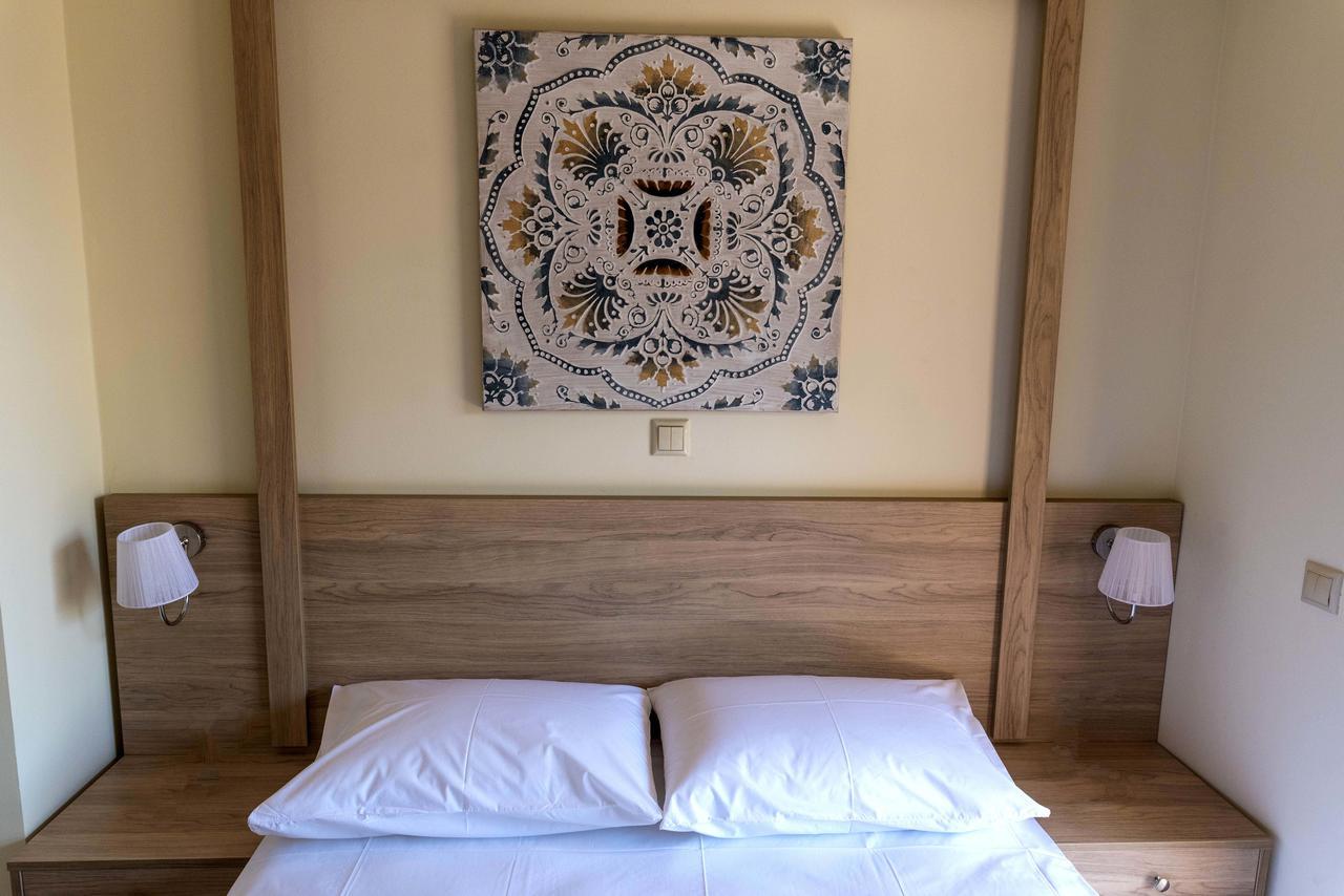 Plumi City Apartments Chania  Buitenkant foto
