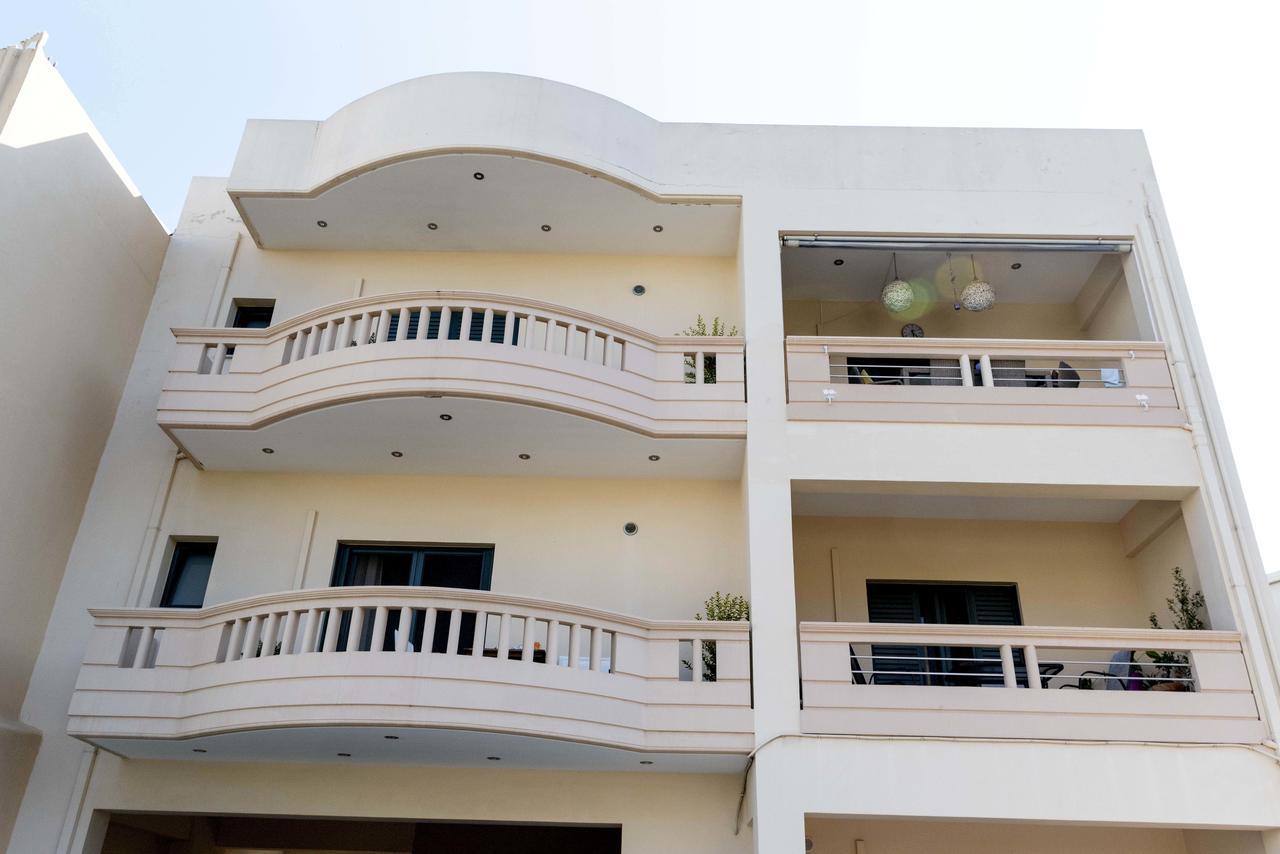 Plumi City Apartments Chania  Buitenkant foto