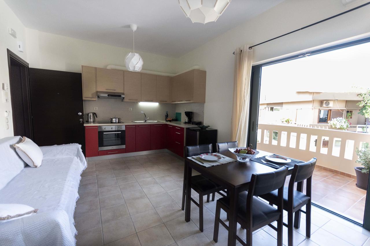 Plumi City Apartments Chania  Buitenkant foto