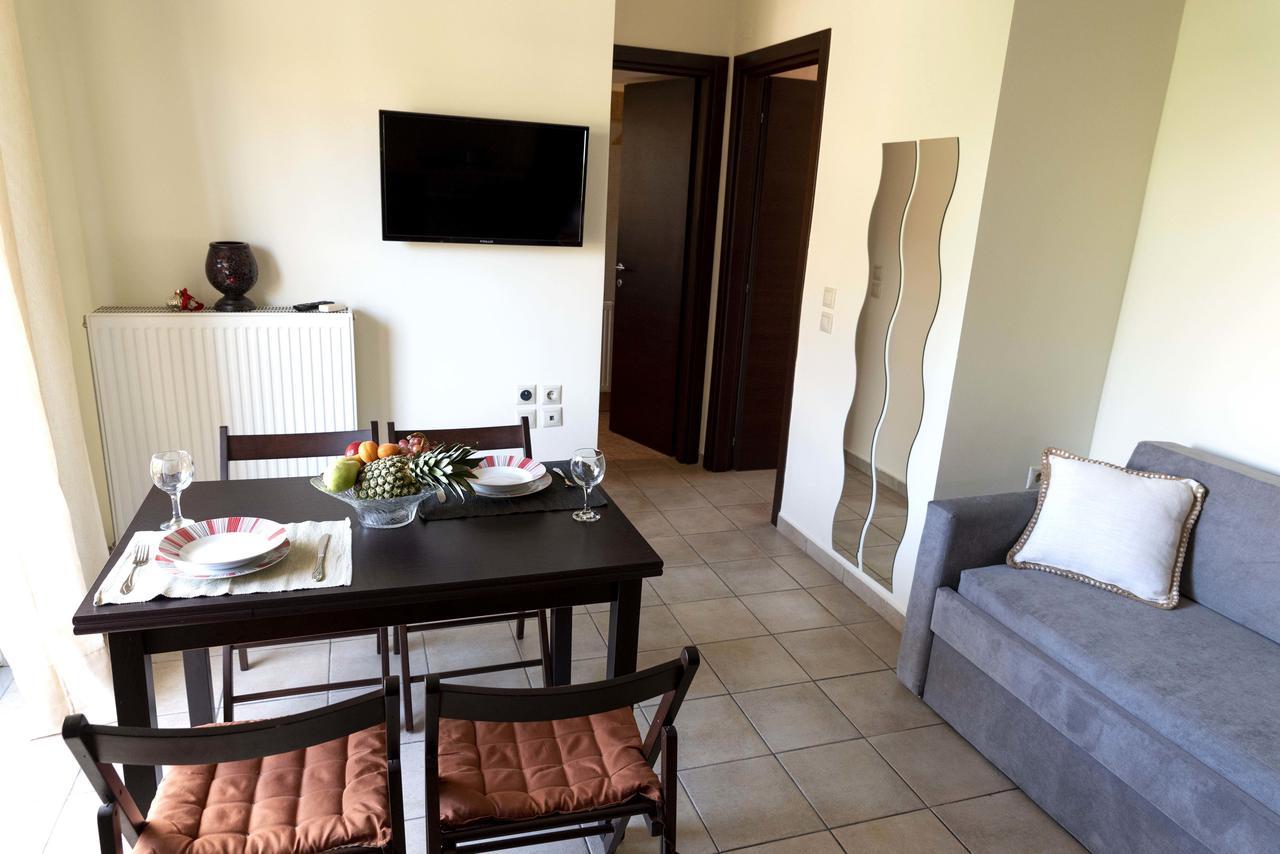 Plumi City Apartments Chania  Buitenkant foto