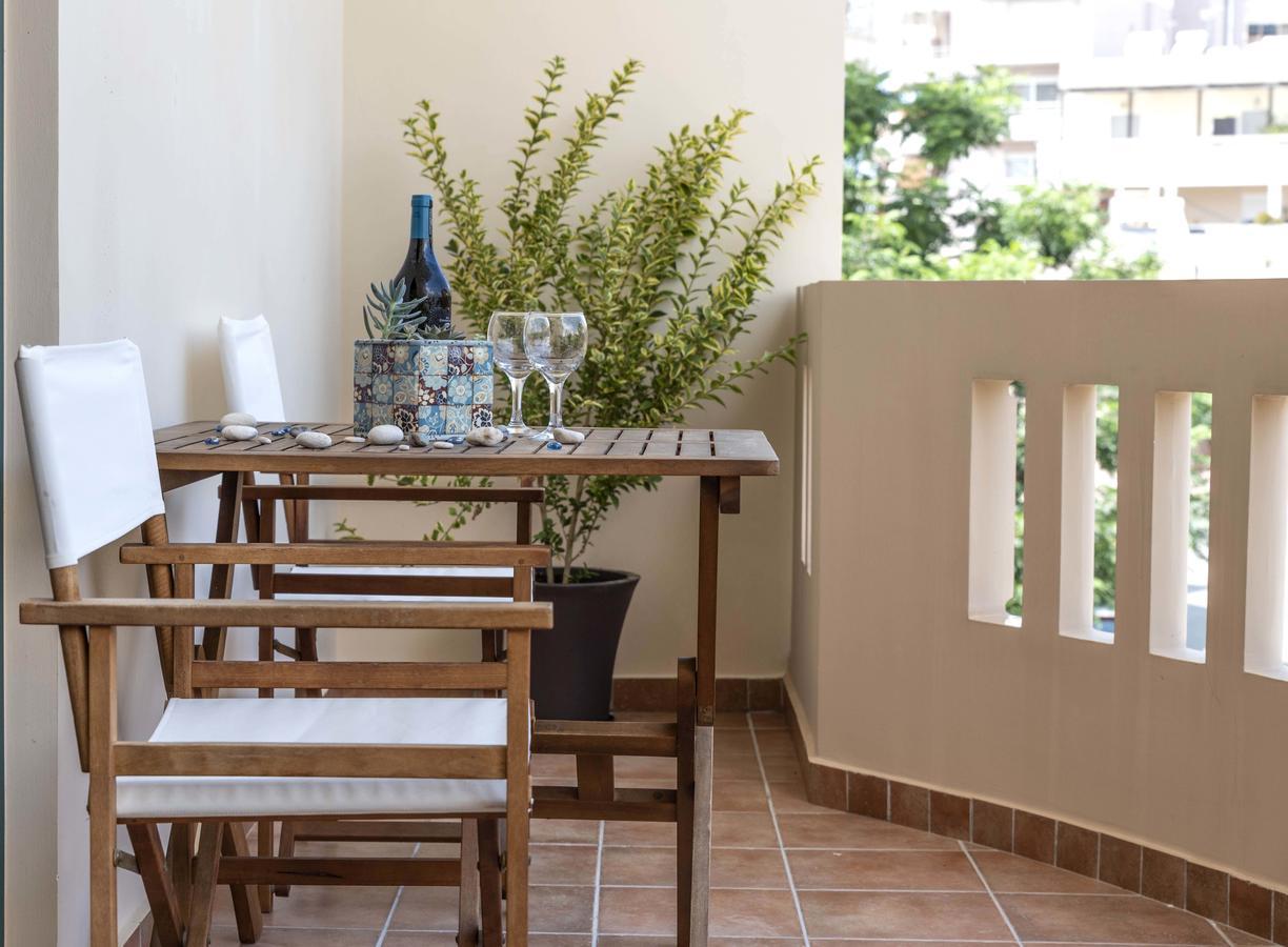 Plumi City Apartments Chania  Buitenkant foto